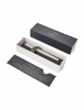 صورة قلم حبر فاخر اطار ذهبي و  رمادي (باركر) Parker Pen Warm Silver GT 1931685M 